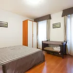 Lägenhetshotell Urbanauts Minelli 4*