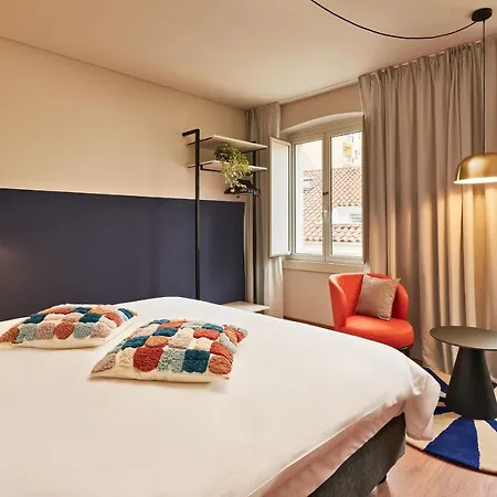 Aparthotel Urbanauts Minelli 4*