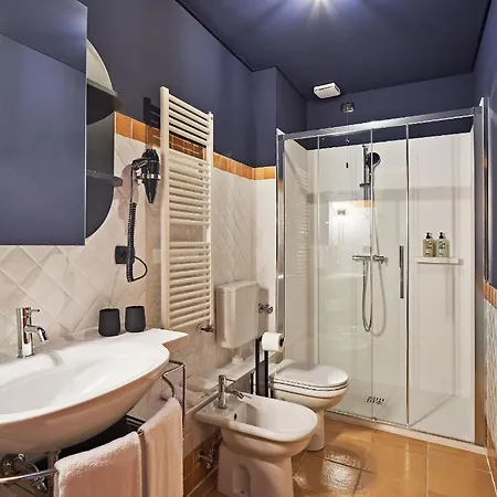 Urbanauts Minelli Aparthotel Triëst