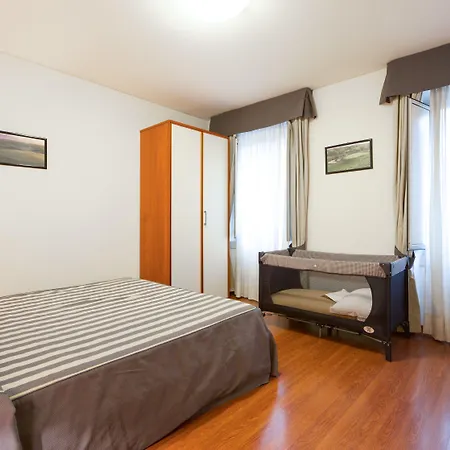 Appart hôtel Urbanauts Minelli 4*