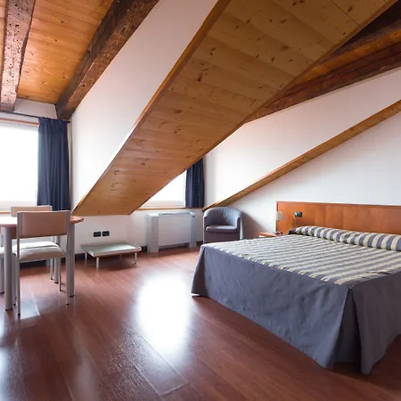 Aparthotel Urbanauts Minelli