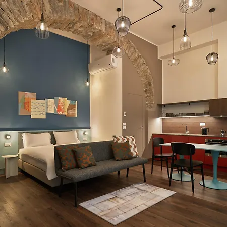 Aparthotel Urbanauts Minelli 4*