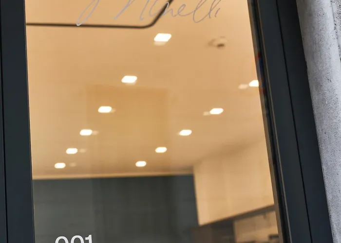 Urbanauts Minelli Апарт-готель